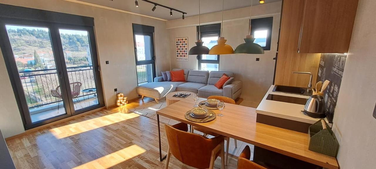 Stylish One Bedroom Apartment ポドゴリツァ エクステリア 写真