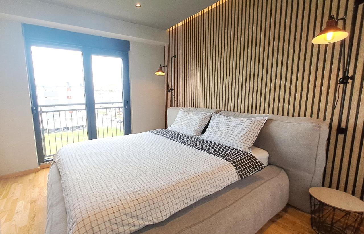 Stylish One Bedroom Apartment ポドゴリツァ エクステリア 写真